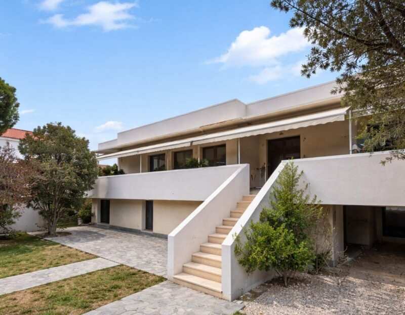 Atskiras nasmas Graikijoje 01