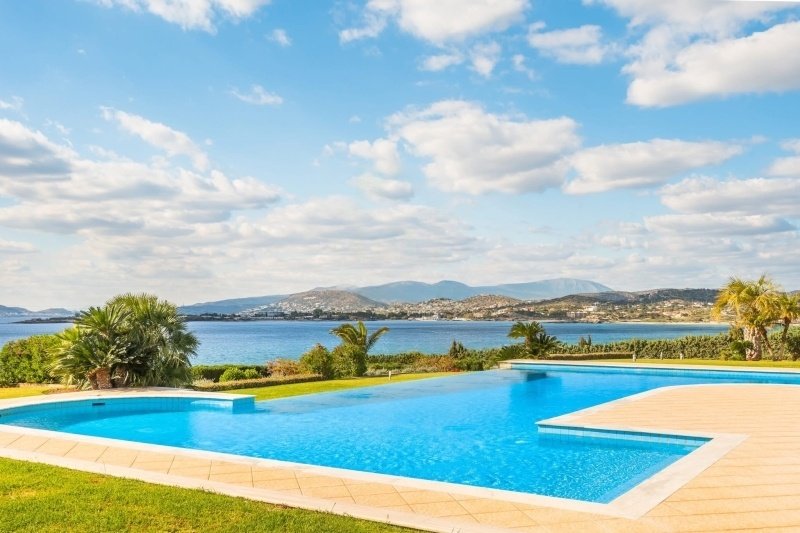 Vila prie Juros Graikijoje 01